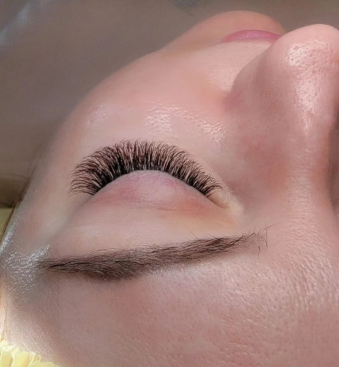 Extensiones de pestañas