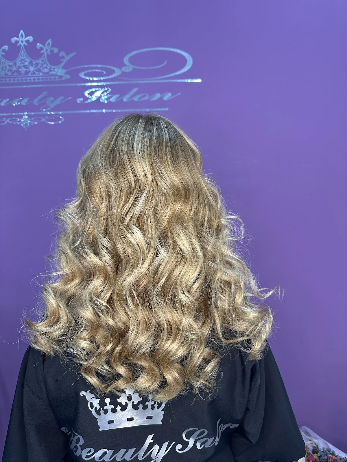 Melena rubia con ondas