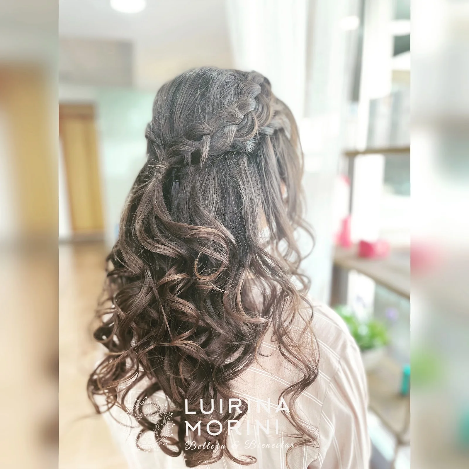 Ondas y movimiento · Luirina Morini