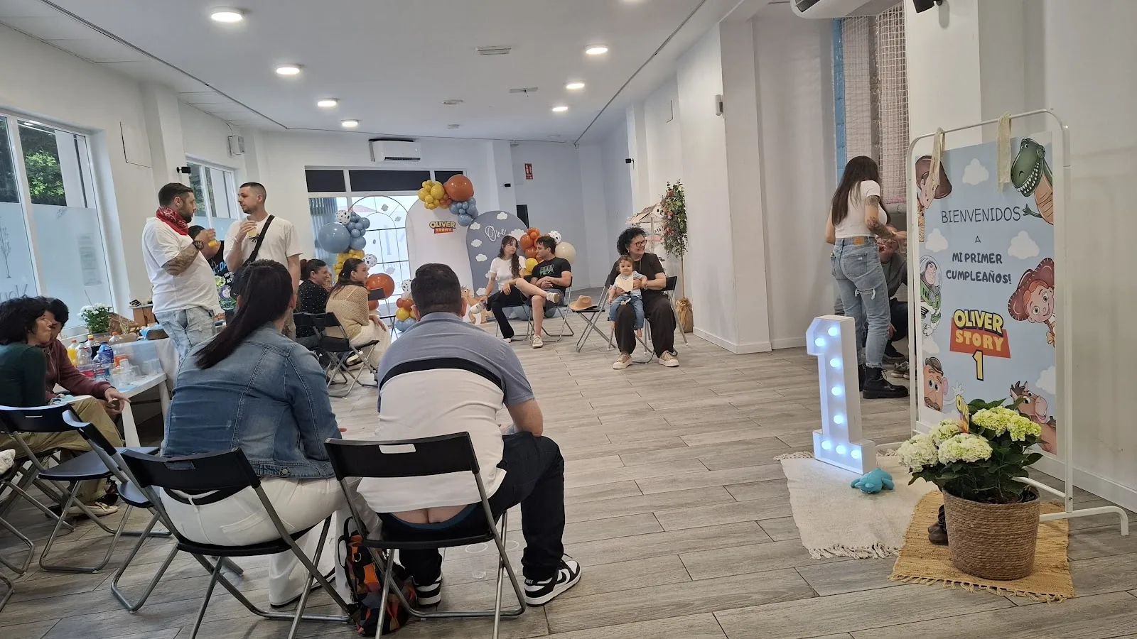 Invitados sentados durante una celebración
