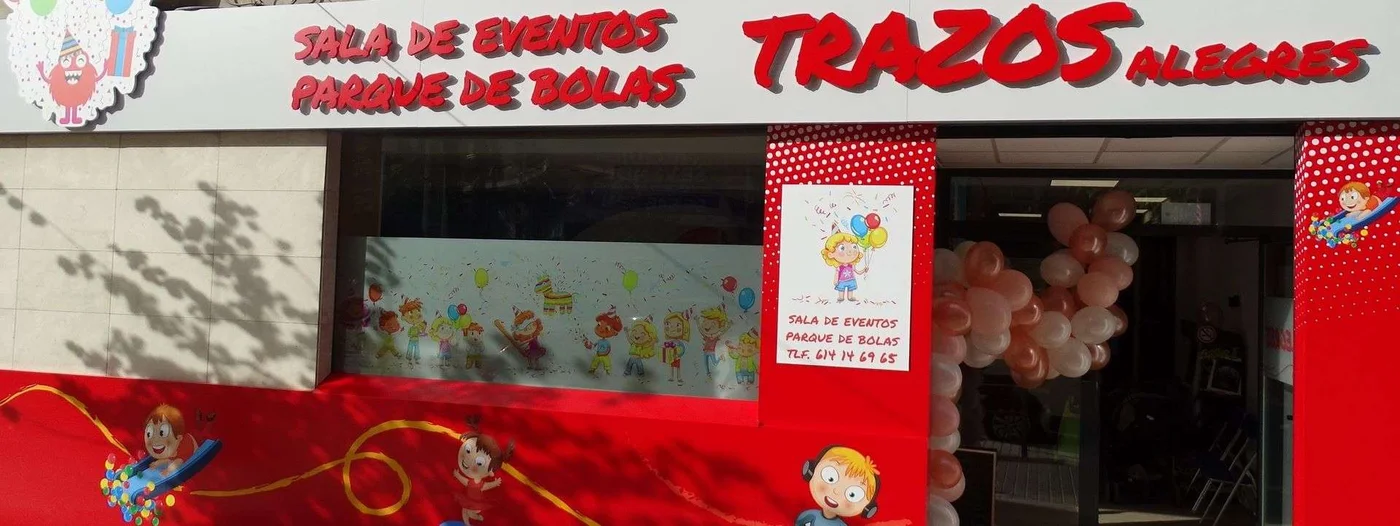 Fachada real de Trazos Alegres en Elche
